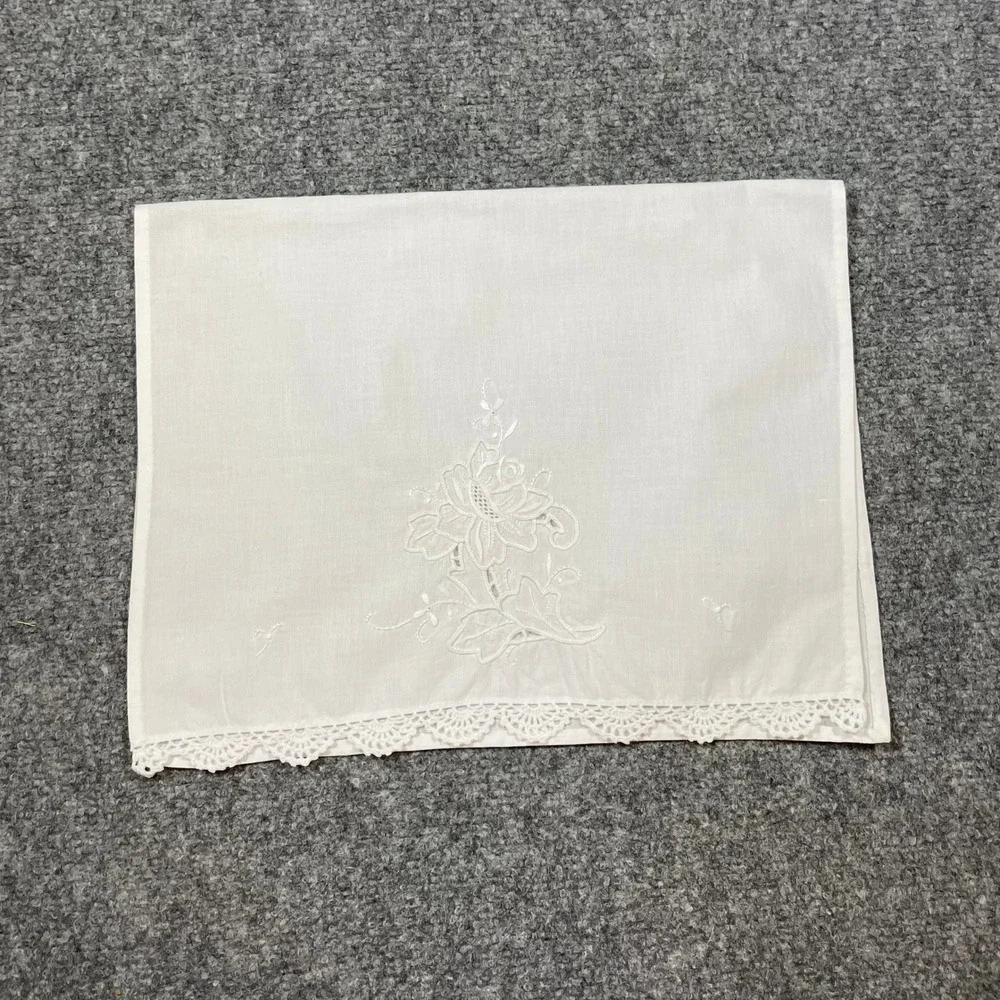 Antique Tea Towel White Vintage Floral Embroidered Lace Trim Cottagecore Bridal